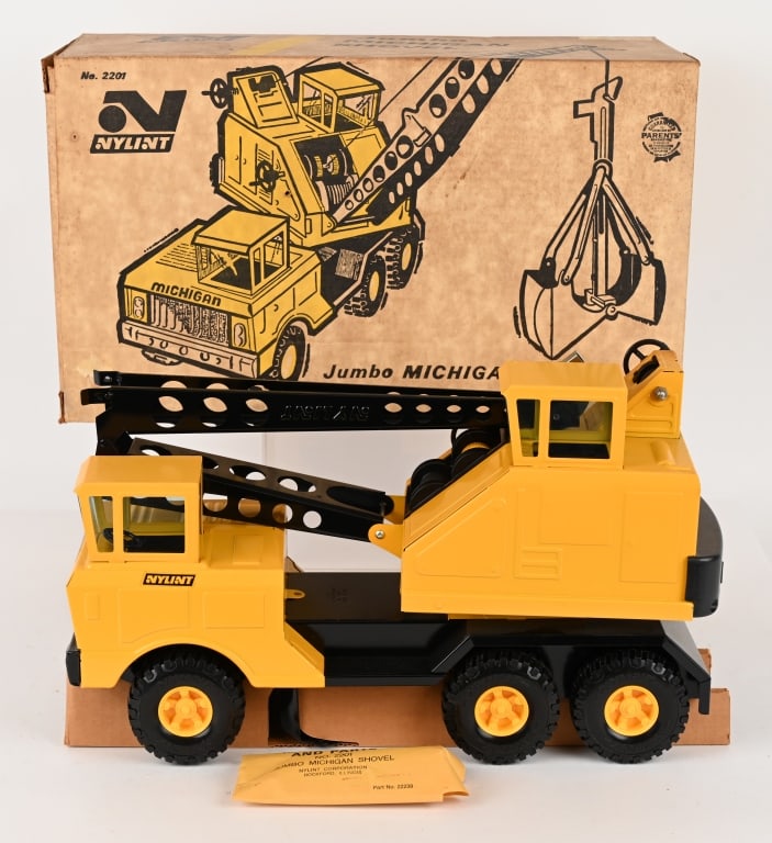 NYLINT JUMBO MICHIGAN SHOVEL w/ BOX (1 of 8)