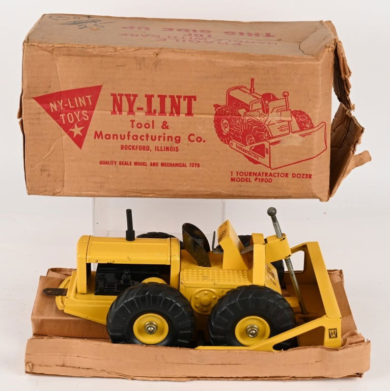 NYLINT TOURNATRACTOR DOZER w/ BOX (1 of 7)