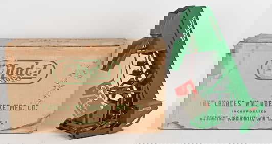 DOEPKE MODEL BARBER GREEN BUCKET LOADER w/ BOX