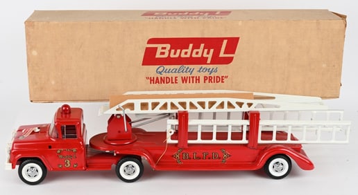 BUDDY L AERIAL LADDER FIRE ENGINE w/ BOX