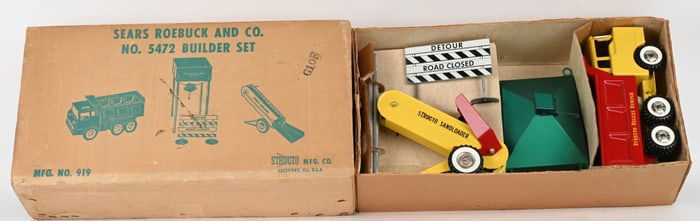 STRUCTO SEARS ROEBUCK BUILDER SET w/ BOX