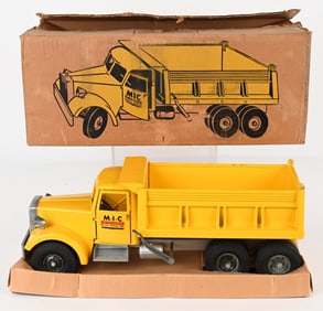 SMITH MILLER MIC HYDRAULIC DUMP TRUCK w/ BOX