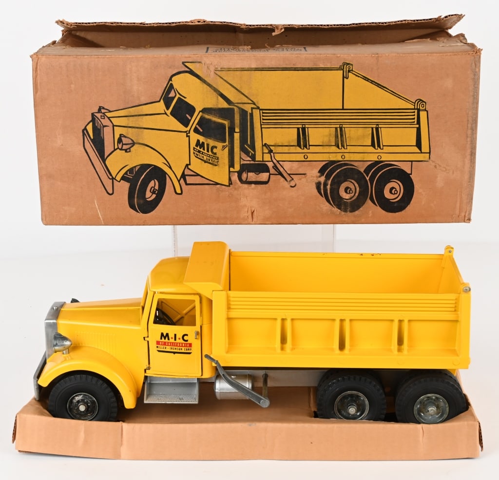 SMITH MILLER MIC HYDRAULIC DUMP TRUCK w/ BOX (1 of 6)