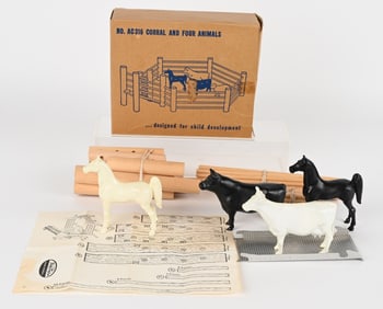 1958 TONKA CORRAL AND FOUR ANIMALS w/ BOX