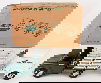 1958 HORSE TRAILER & STAKE TRUCK w/ BOX