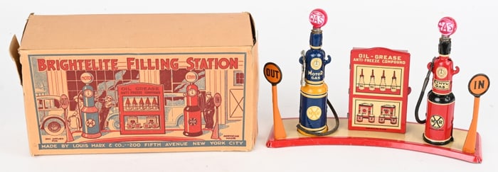 MARX BRIGHTLITE FILLING STATION w/ BOX
