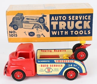 WYANDOTTE AUTO SERVICE TRUCK & TOOLS w/ BOX