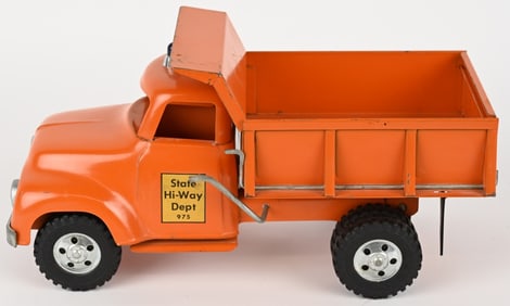 1956 HI-WAY DEPT HYDRAULIC DUMP TRUCK