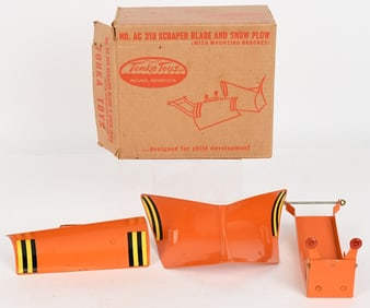1958 SCRAPER BLADE & SNOW PLOW SET w/ BOX