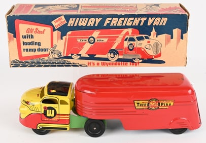 WYANDOTTE HIWAY FREIGHT VAN w/ BOX