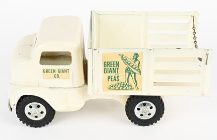 1953 TONKA GREEN GIANT PEAS STAKE BED TRUCK