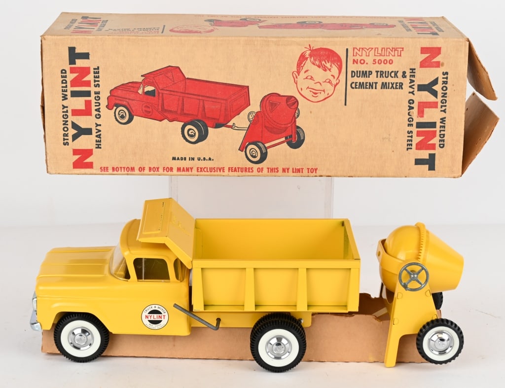 NYLINT DUMP TRUCK & CEMENT MIXER w/ BOX (1 of 6)