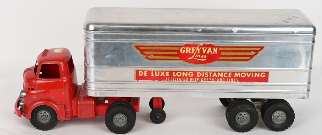 WYANDOTTE GREY VAN LINES MOVING TRUCK (1 of 5)