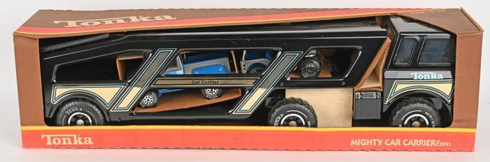 TONKA MIGHTY CAR CARRIER MIB