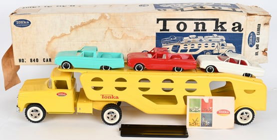 1964 TONKA CAR CARRIER w/ BOX