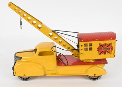 MARX MAGNET CRANE TRUCK