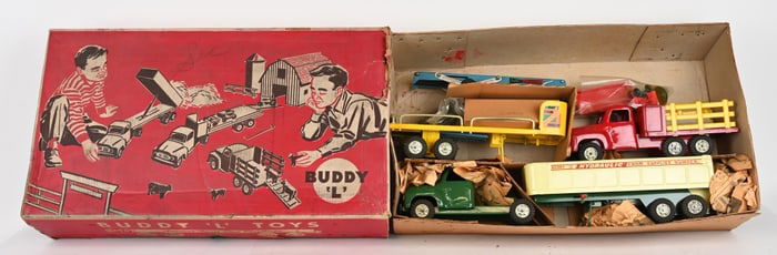 BUDDY L #5570 FARM COMBINATION w/ BOX