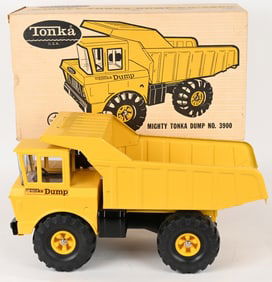 TONKA MIGHT DUMP w/ BOX