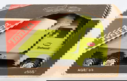 1974 TONKA HYDRAULIC DUMP TRUCK w/ BOX