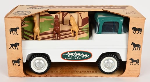 NYLINT FORD PONY FARM TRUCK MIB