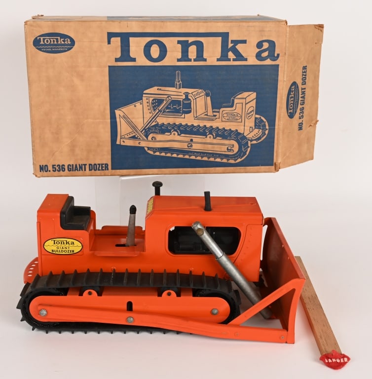 1963 TONKA GIANT DOZER w/ BOX (1 of 8)