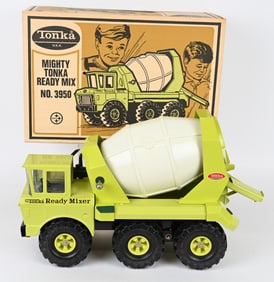 TONKA MIGHTY READY MIX w/ BOX