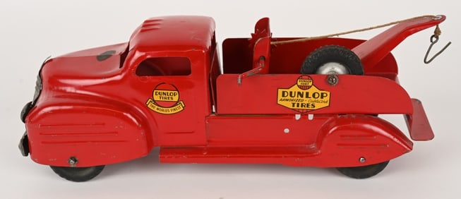 LINCOLN DUNLOP TIRE WRECKER
