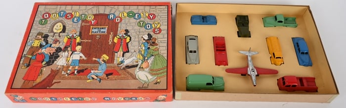 TOOTSIETOY #5149 MOTORS SET w/ BOX