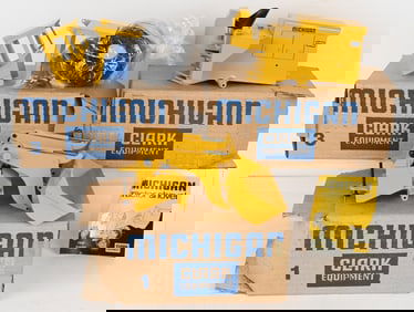 MICHIGAN TRACTOR SHOVEL SALEMAN SAMPLE w/ BOX