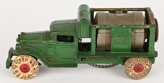 KENTON CAST IRON JAEGER MIXER TRUCK