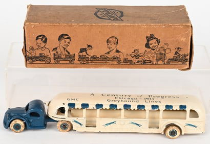 ARCADE CAST IRON CHICAGO WORLD'S FAIR BUS w/ BOX