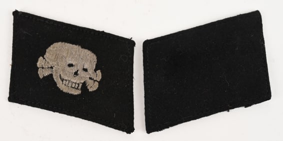 WWII NAZI GERMAN WAFFEN SS TOTENKOPF COLLAR TABS