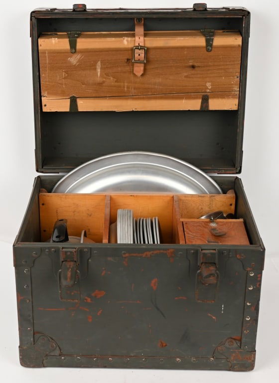 US MILITARY OFFICERS FIELD TABLEWARE MESS KIT SET (1 of 4)