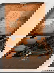 WWII IMPERIAL JAPANESE NAVY SEXTANT W WOOD CASE