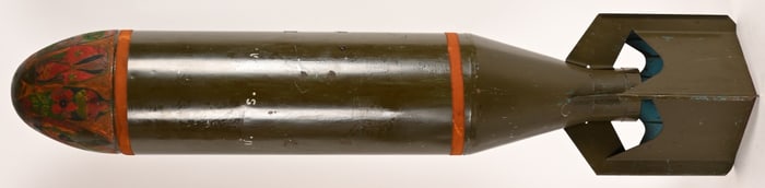 WWII US ARMY PRACTICE M38A2 BOMB 100 LB. INERT WW2