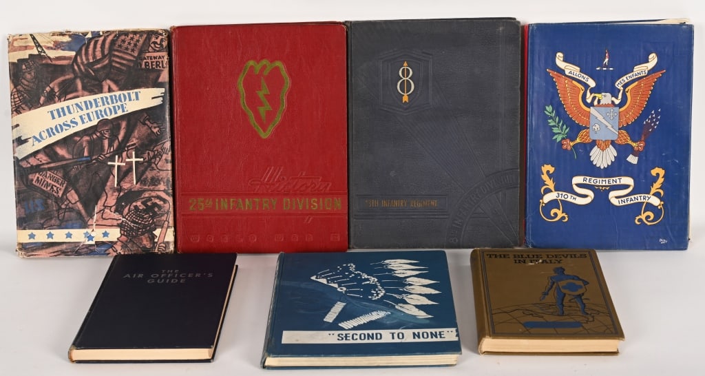 WWII KOREAN WAR UNIT HISTORY BOOK LOT WW2 (1 of 7)