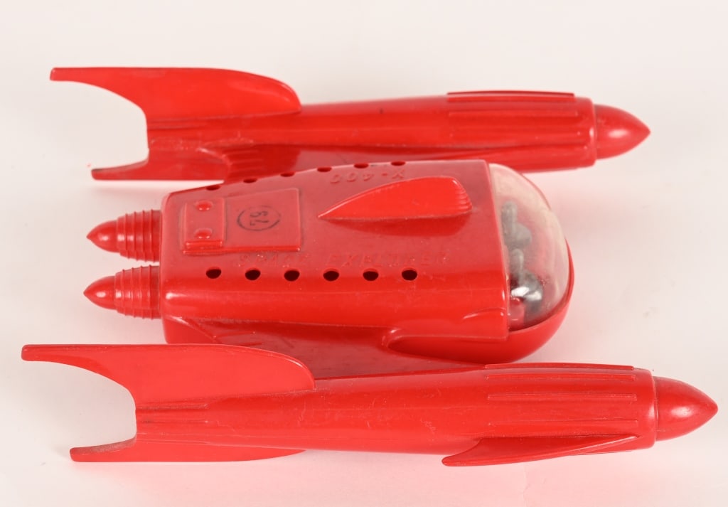 PYRO PLASTIC SPACESHIP - 3