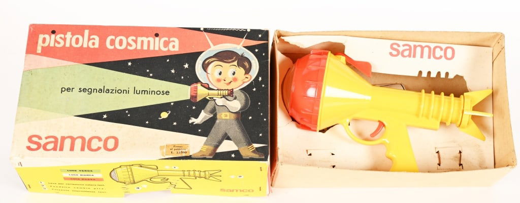 SAMCO COSMIC PISTOL w/ BOX: made in Italy plastci Cosmic Pistol. All original ain great shape. Boxed 10" Excellent