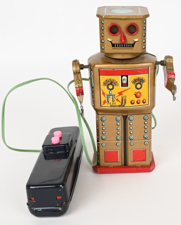 LINEMAR BATTERY OP GOLDEN ROBOT (1 of 6)