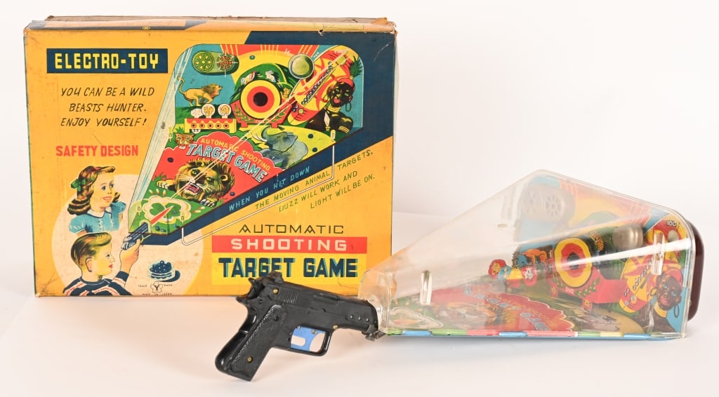 JAPAN BATTERY OP AUTOMATIC SHOOTING TARGET GAME: Japan battery operated Automatic Shooting Target Game. All original with great graphics and colors. Worked when tested. Boxed 15" Excellent