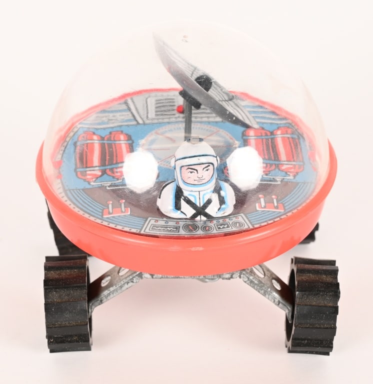 YONE WINDUP STROLLING SPACE STATION w/ BOX - 2