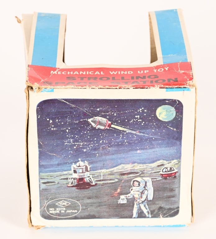 YONE WINDUP STROLLING SPACE STATION w/ BOX - 8