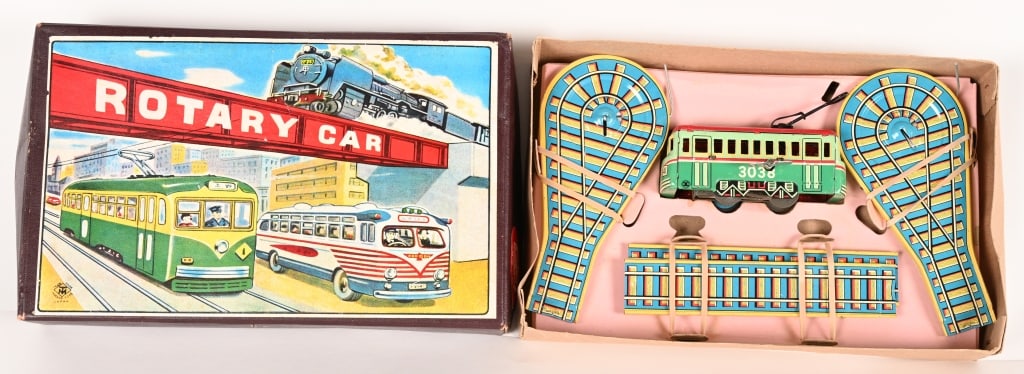 JAPAN TIN WINDUP ROTARY CAR w/ BOX (1 of 4)