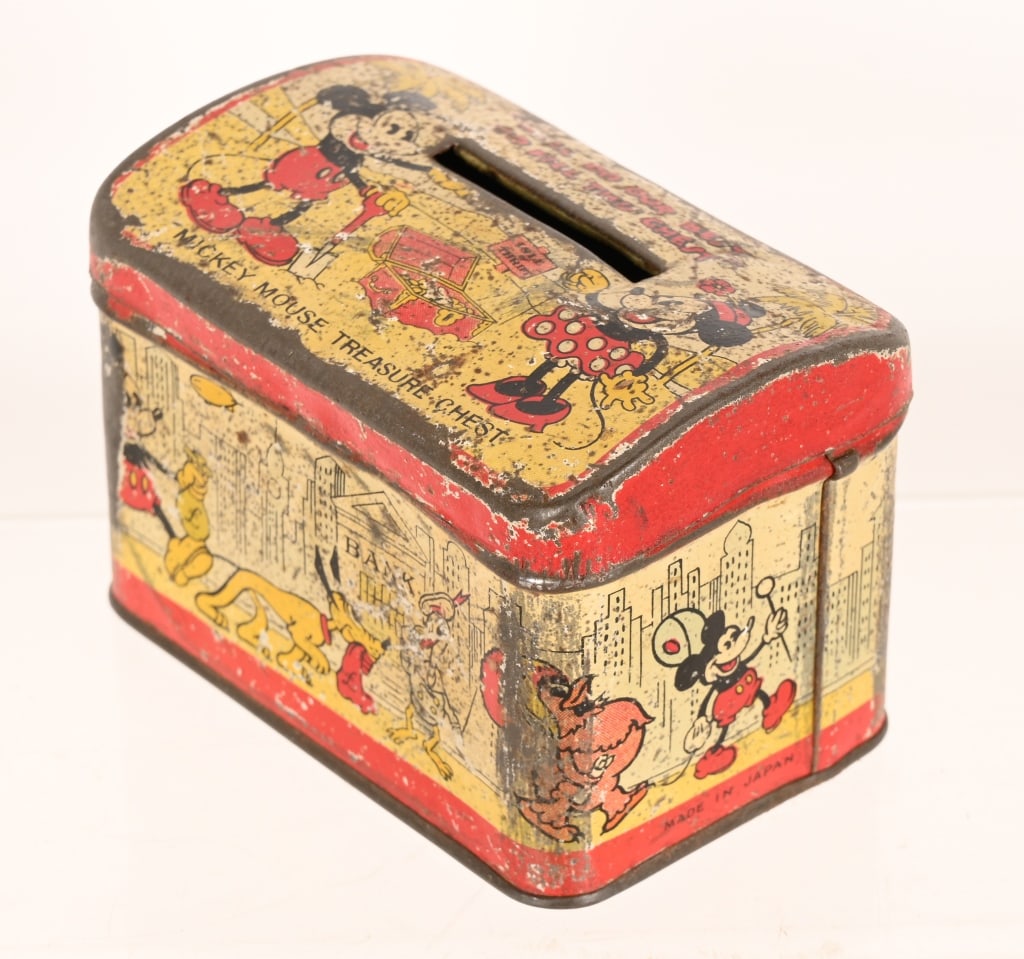 WDE MICKEY MOUSE LAUNDRY SET & MORE - 9