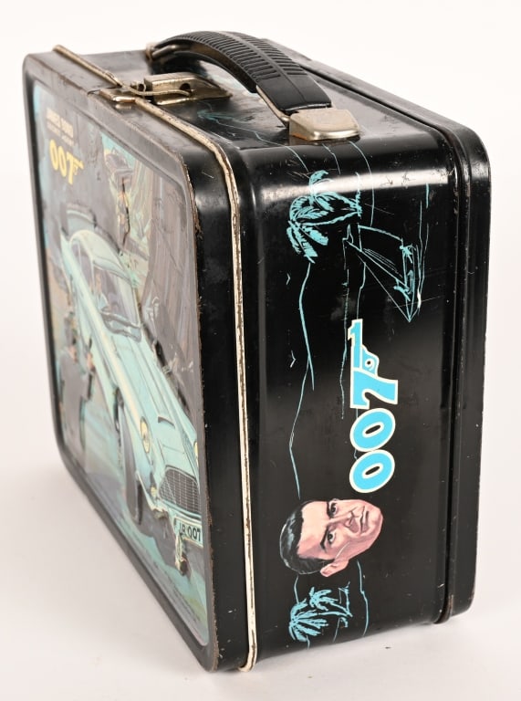 1966 JAMES BOND LUNCH BOX - 2
