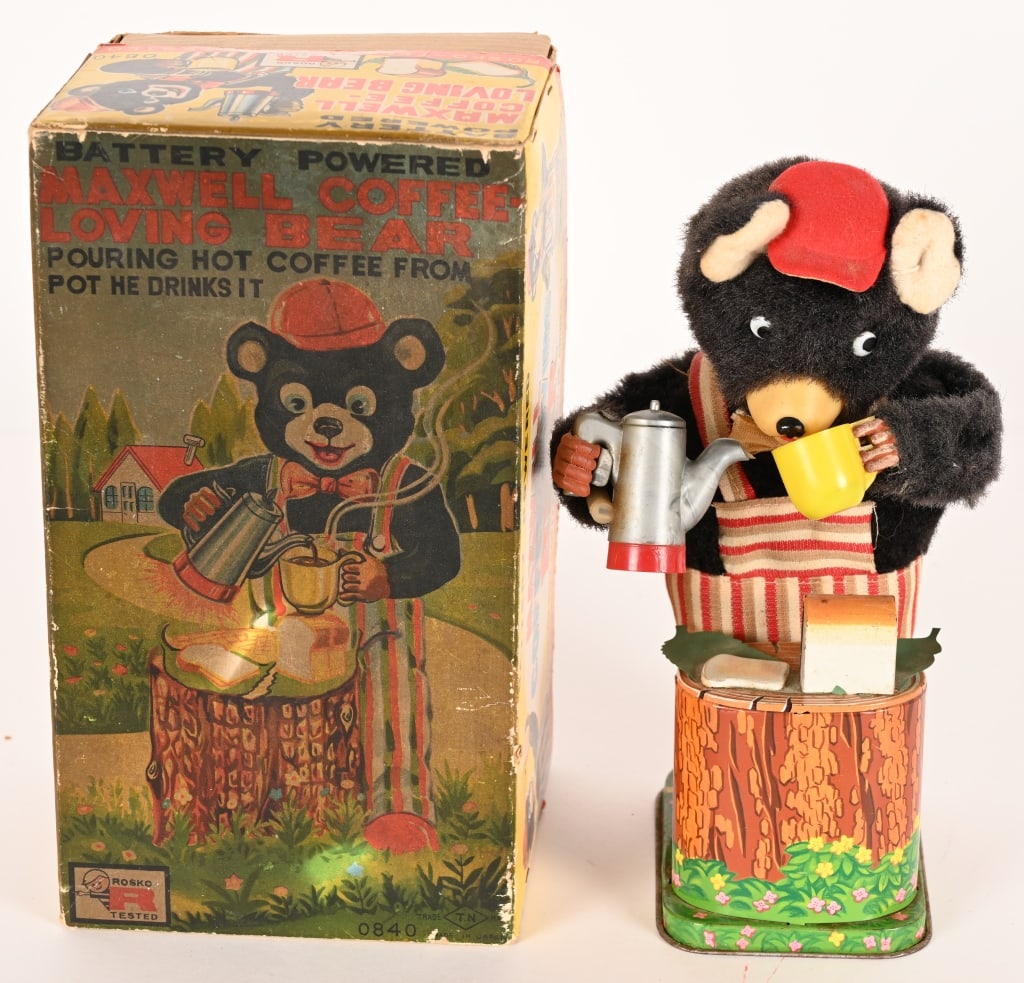 JAPAN BATTERY OP MAXWELL COFFEE LOVING BEAR w/BOX (1 of 7)