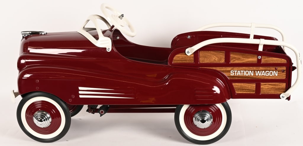 MURRAY STATION WAGON PEDAL CAR: Professionally restored Murray Station Wagon Pedal Car. This car looks beautiful with a high quality restoration. Looks better than the day it was new! 44" Excellent