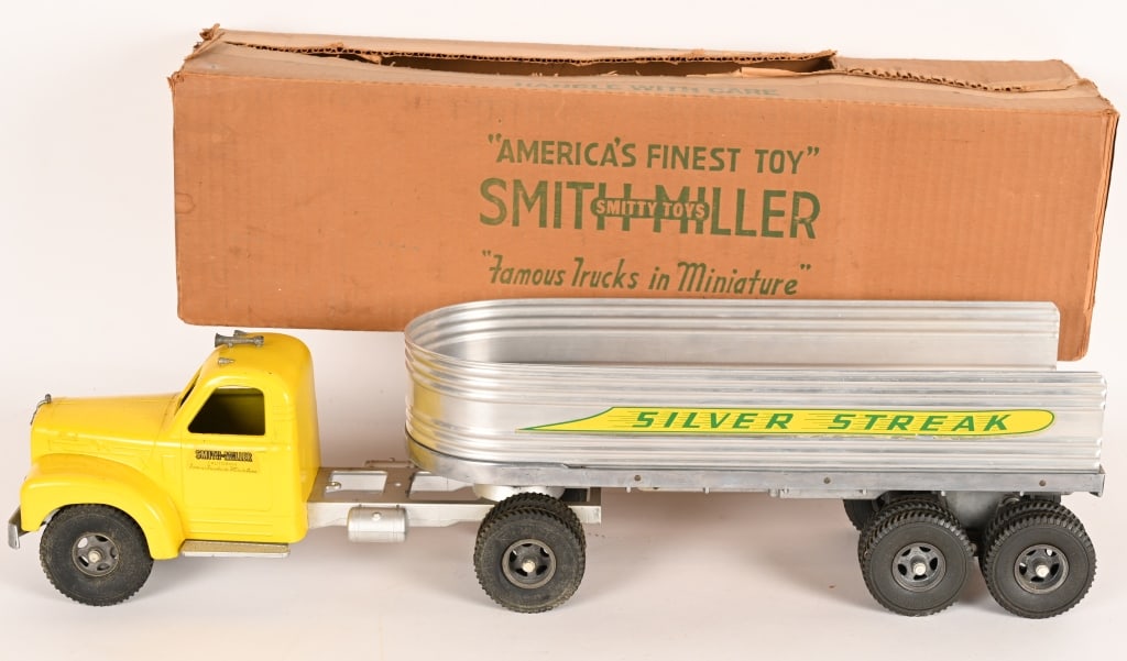 SMITH MILLER SILVER STREAK EXPRESS w/ BOX: All original in great condition. B model Mack version. Has very nice paint and decals. Comes with Box. 28" Excellent