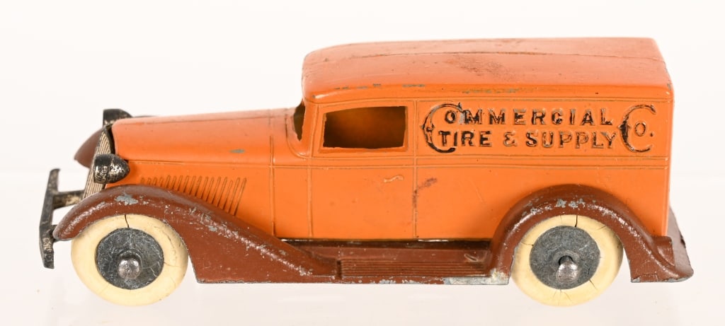 TOOTSIE TOY GRAHAM COMMERCIAL TIRE CAR (1 of 4)