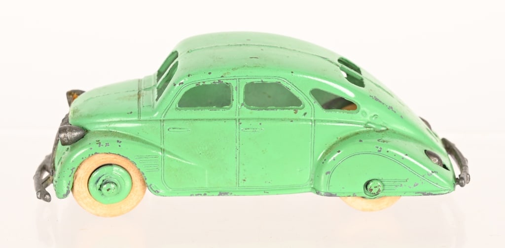 TOOTSITOY DOODLEBUG (1 of 4)